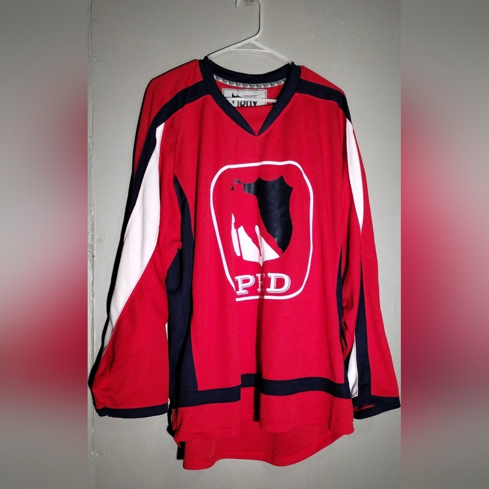 Red and Black Hockey Jersey XL